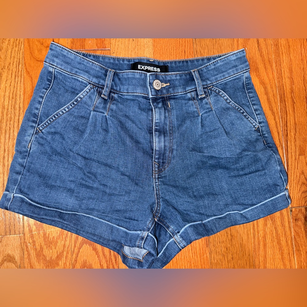 Express High Rise Shorties